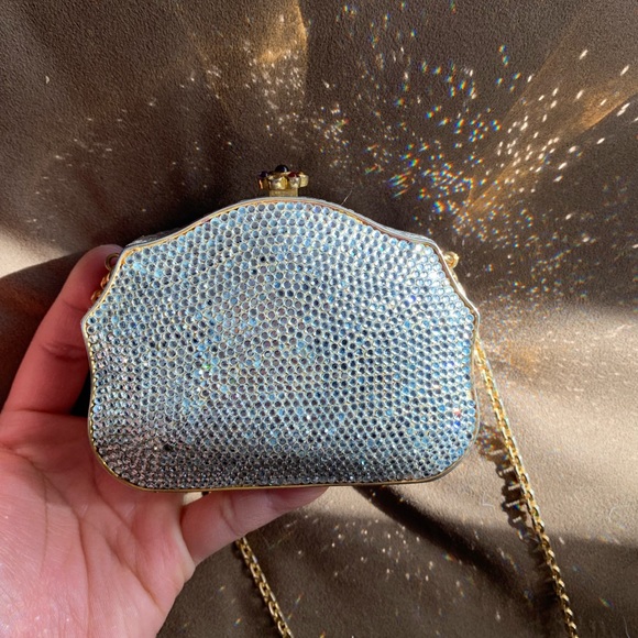 Authentic Judith Leiber Fullbead Minaudiere Evening Clutch Shoulder Crossbody - Picture 6 of 16